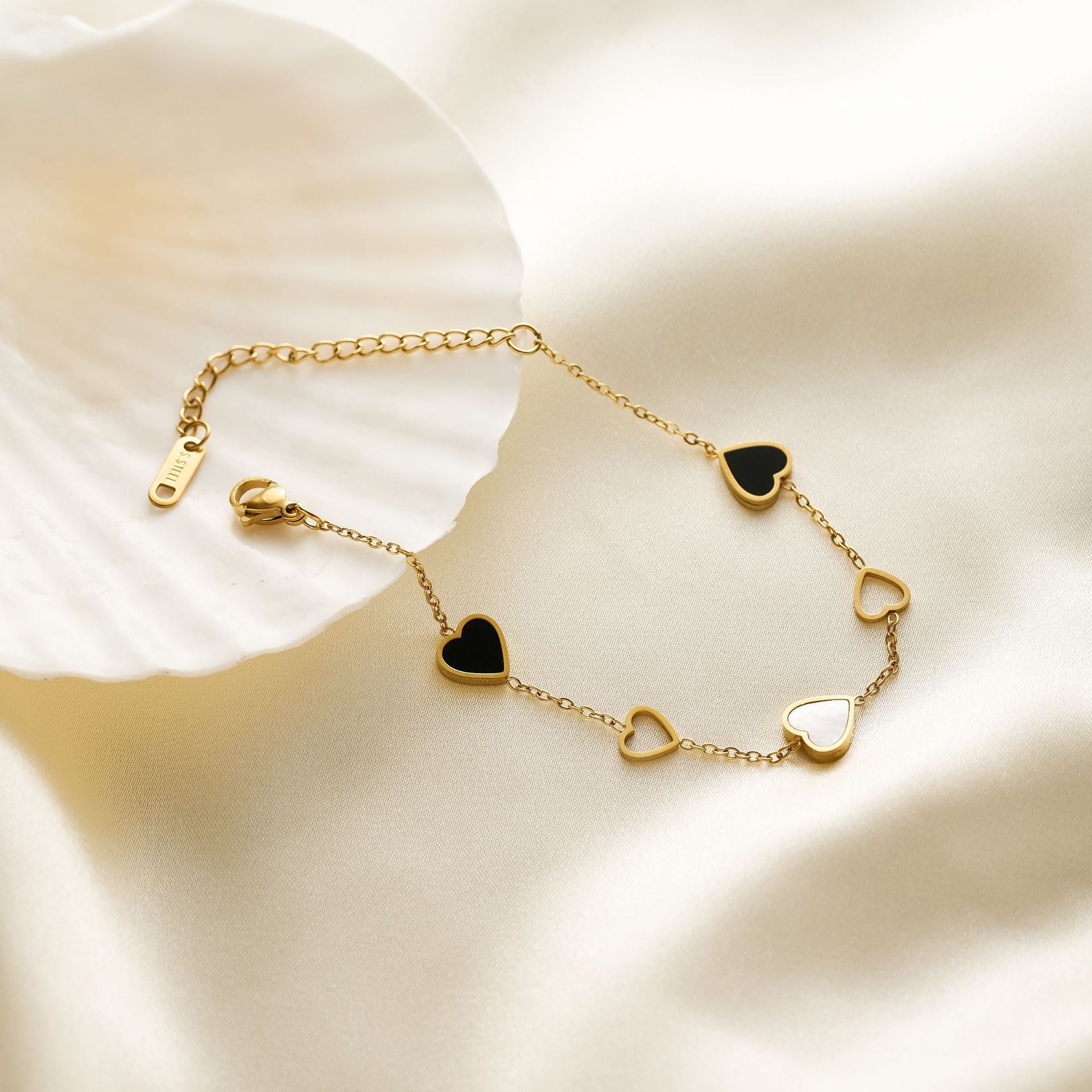 Black and White Heart Gold plated minimal Bracelet