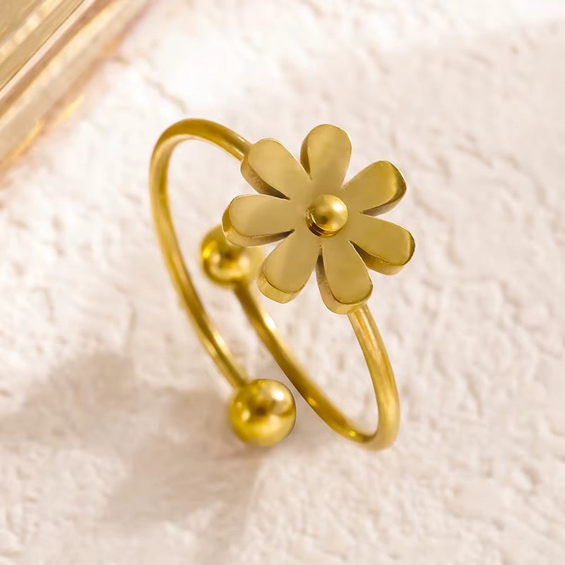 Gold-Tone Daisy Adjustable Ring