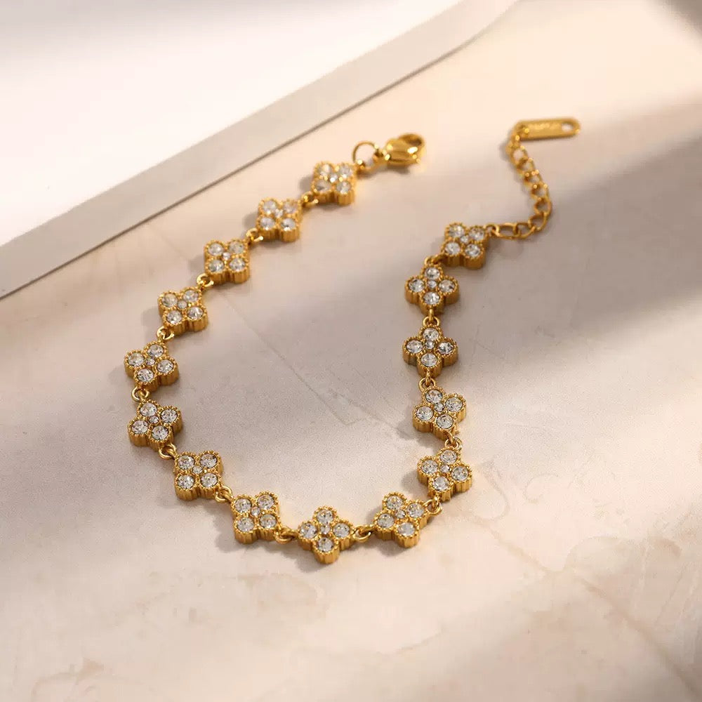 18K Gold Plated Crystal Flower Link Bracelet
