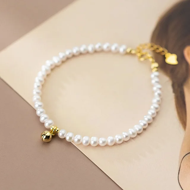 Pearls Studded High-Quality Bangle