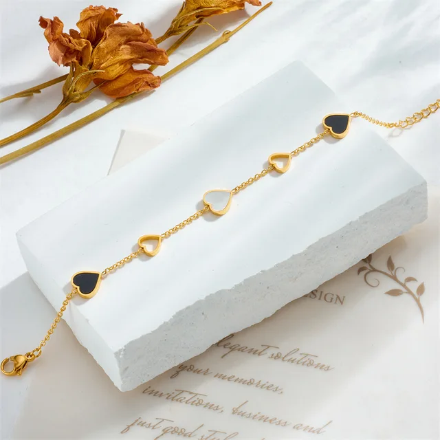 Black and White Heart Gold plated minimal Bracelet