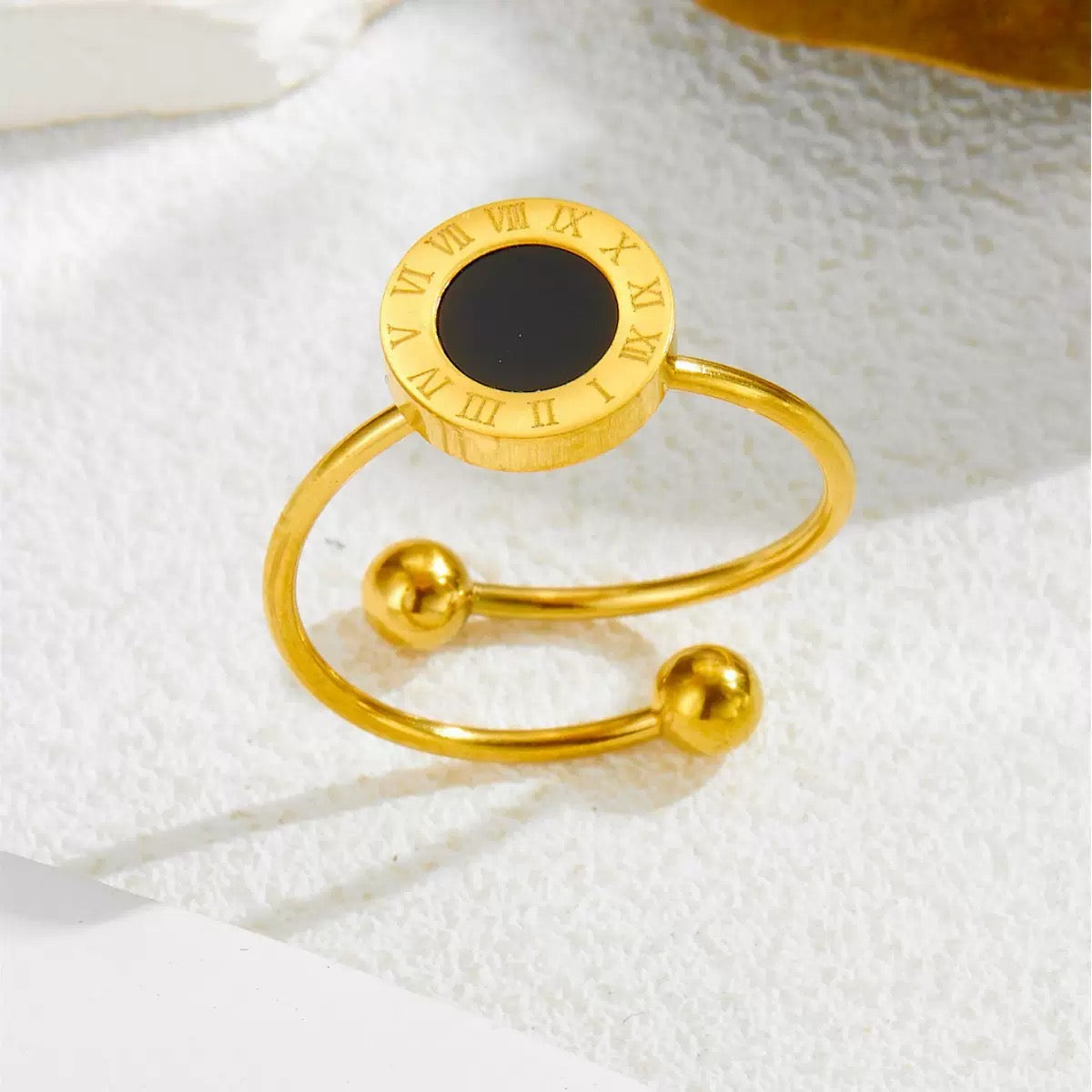 Gold-Tone Black Oval Adjustable Ring
