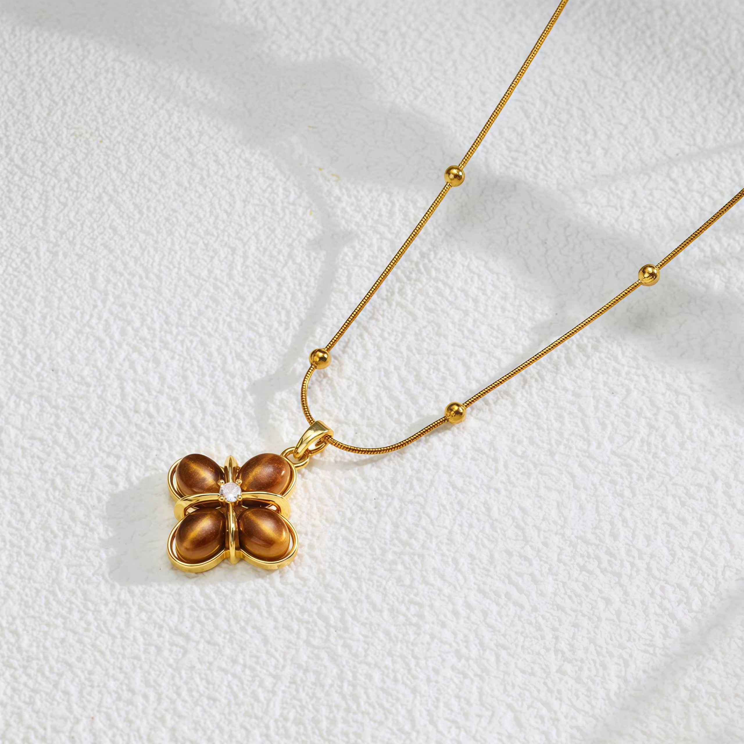 Gold Tone Brown Flower Pendant Necklace