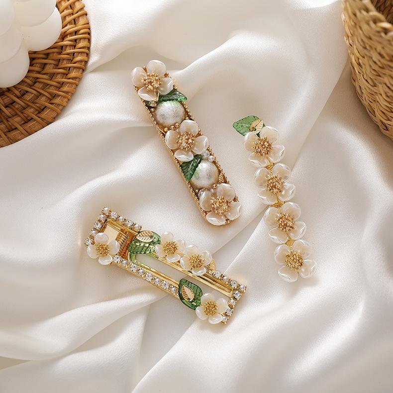 Green Leaf Pear Flower Hair Clip Catcher
