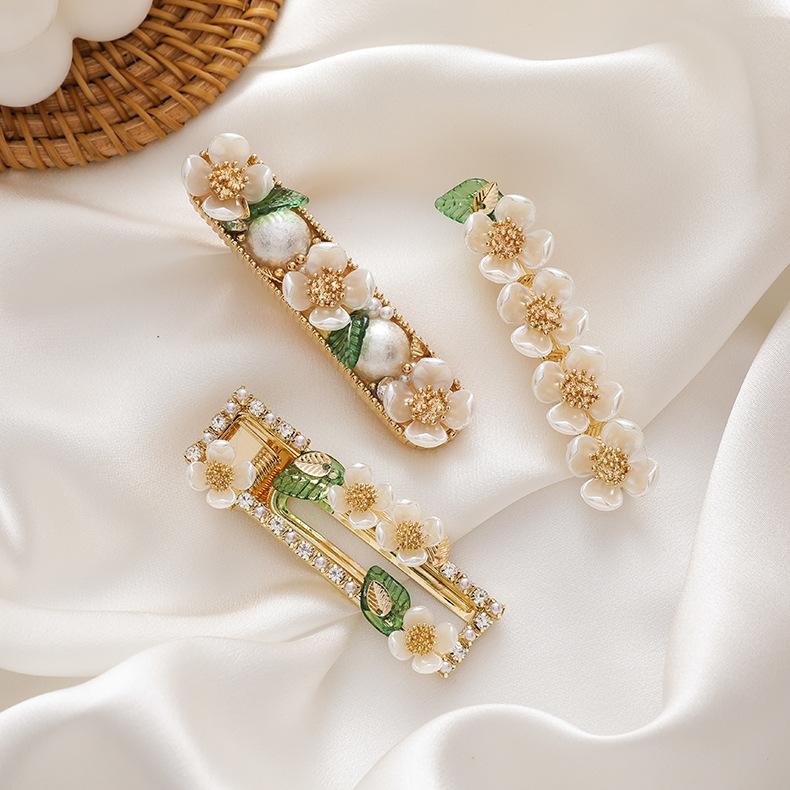 Green Leaf Pear Flower Hair Clip Catcher