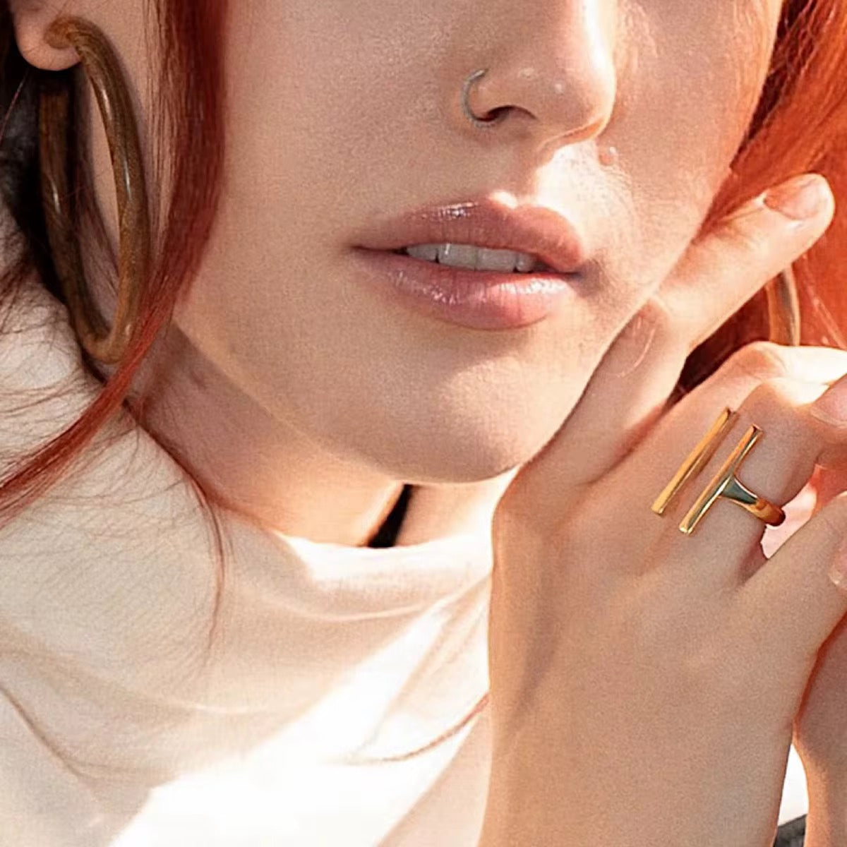 Minimalist Dual-Bar Adjustable Ring