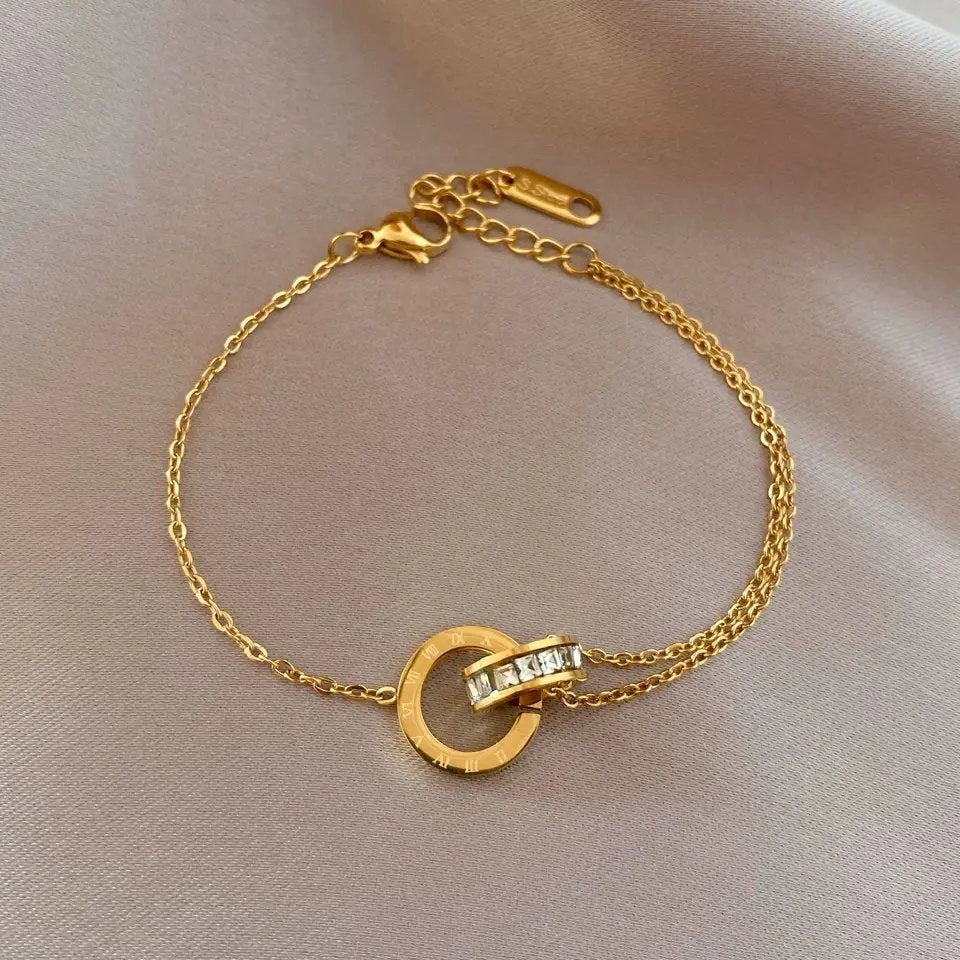 Minimal Tangled Rings Gold Plated Bracelet