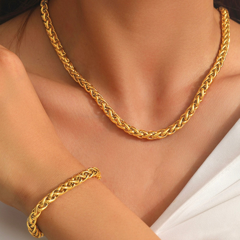 Unique Heavy Chained Gold Plated Necklace