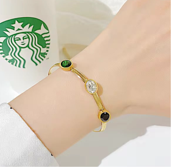 Elegant Gold-Plated Bracelet with Multi-Stone Crystal Accents