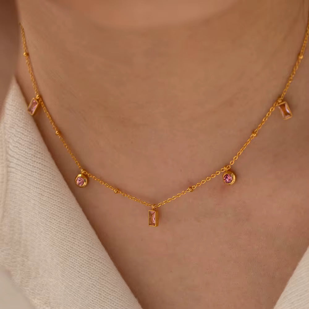 Minimal Elegant Thin Chain Necklace
