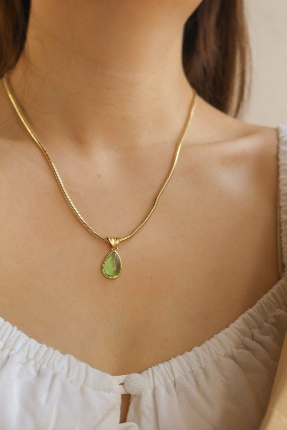 Minimal Crystal Tear Drop Gold Plated Necklace