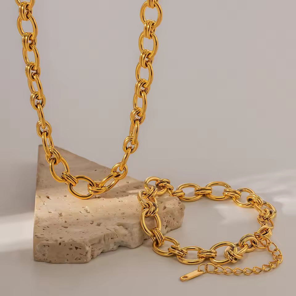 Bold Gold Plated Adjustable Chain Necklace