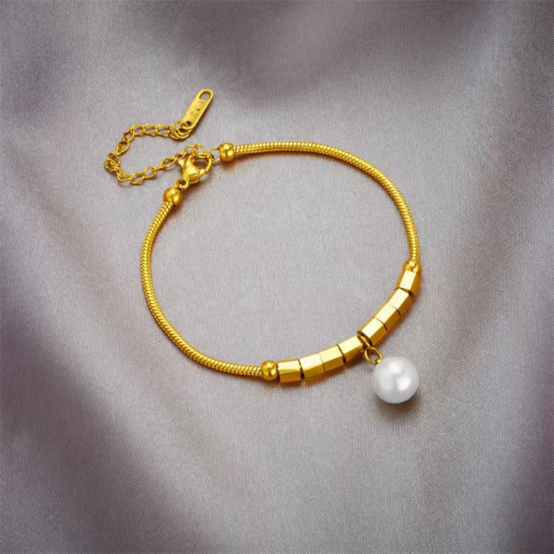 Luxe Pearl Drop Bracelet