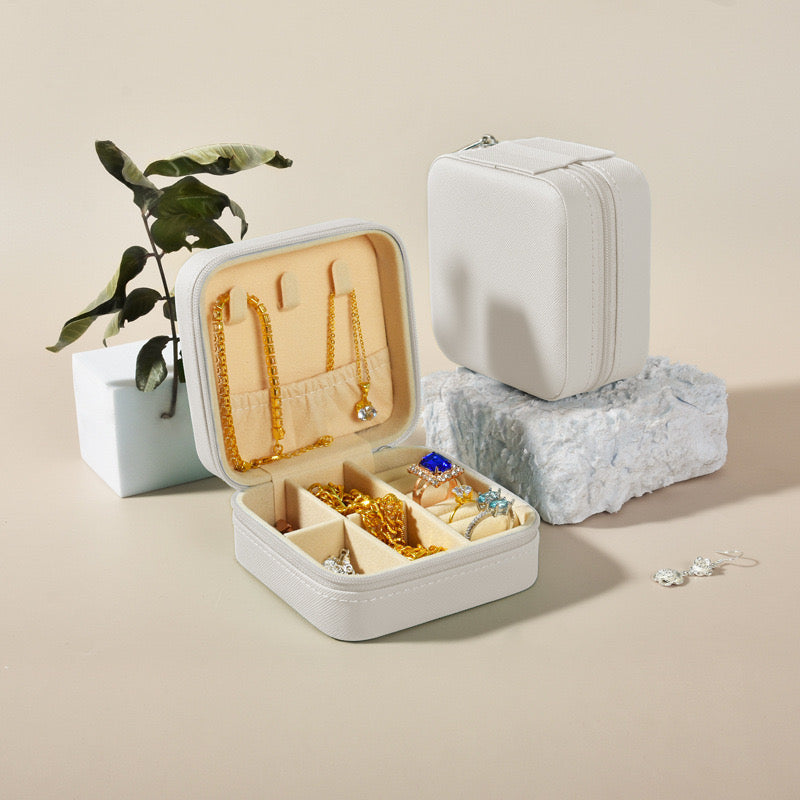 Zipper Jewelry Box
