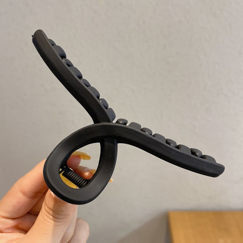 Durable Twisted Hair Clip