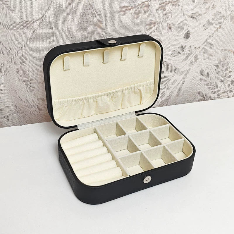 Elegant Jewelry Organizer Case - Black