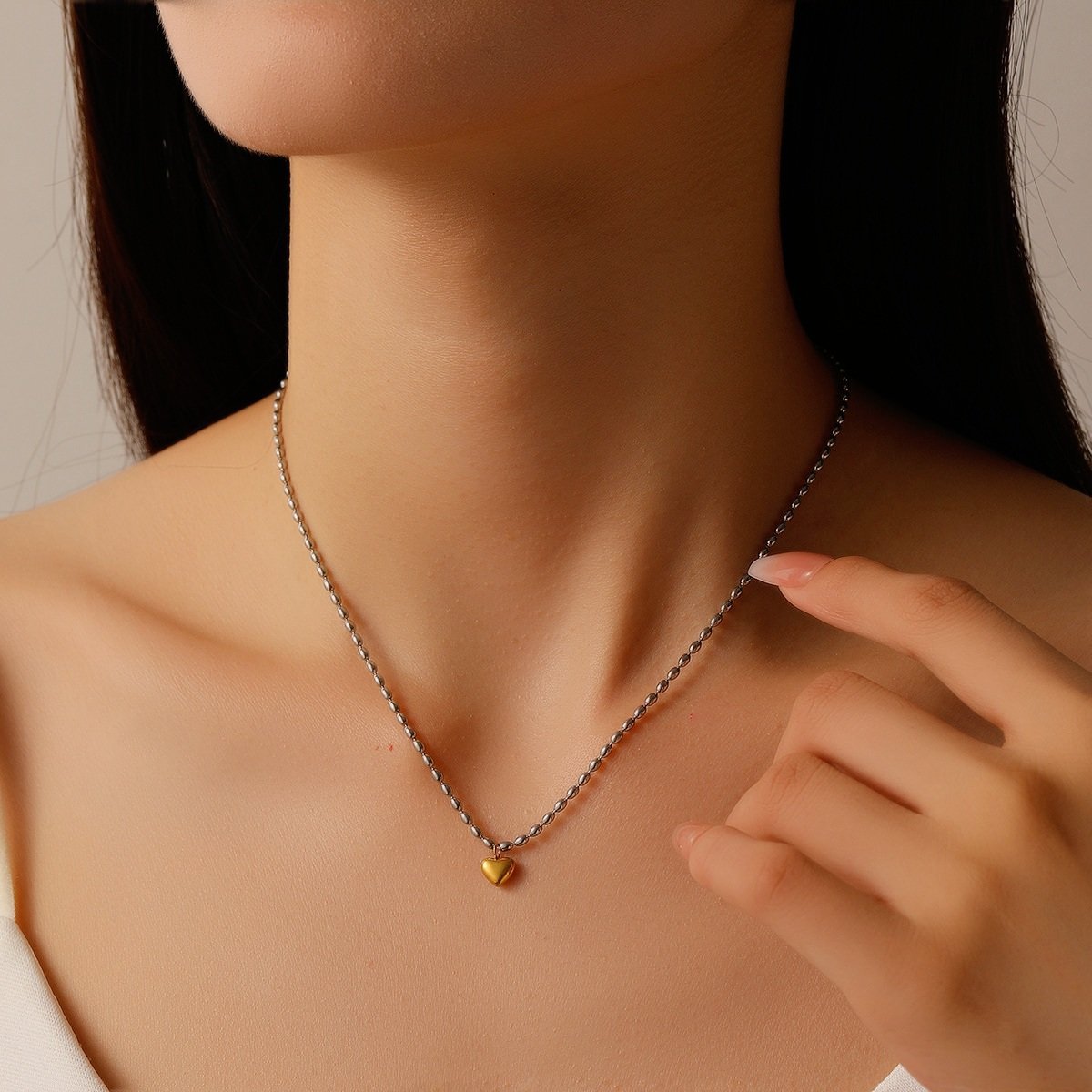 The Golden Heart Bead Necklace