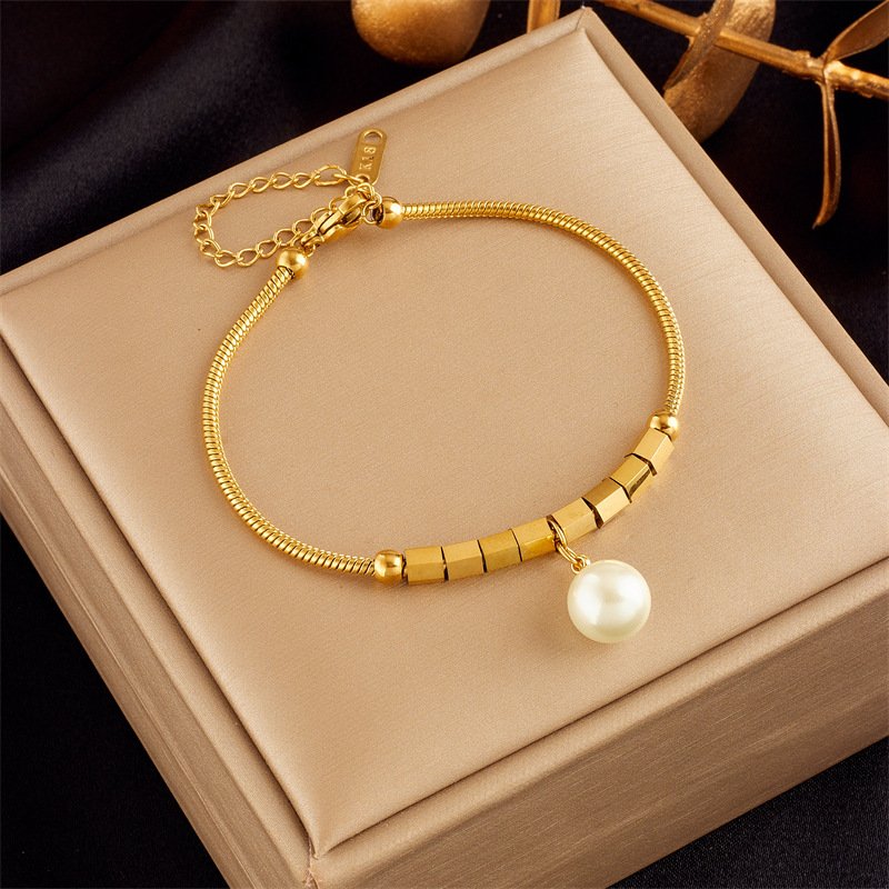 Luxe Pearl Drop Bracelet