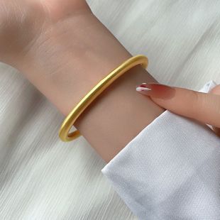 Simple Chunky Gold Plated Bangle