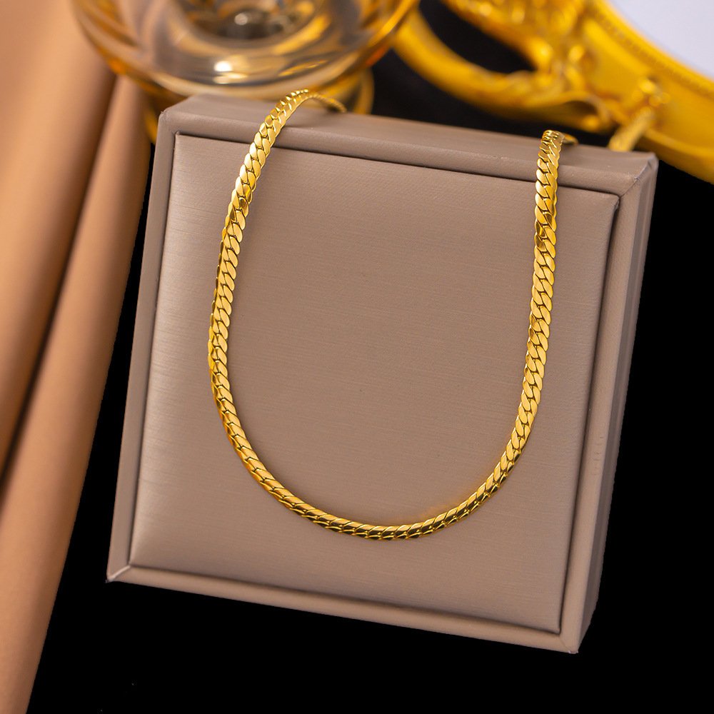 Gold Plate Minimal Heavy Chained Necklace
