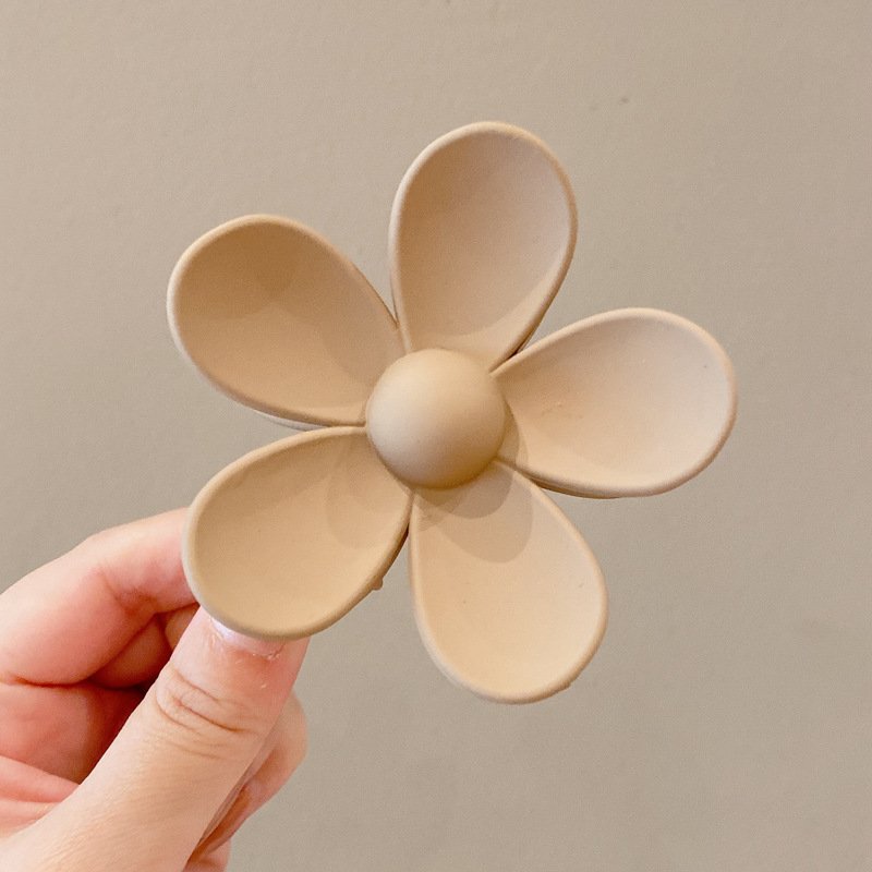 Durable Floral Medium Hair Clip