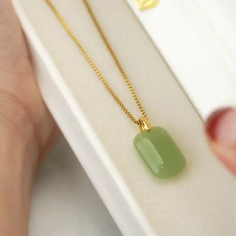 Minimalist Green Jade Necklace