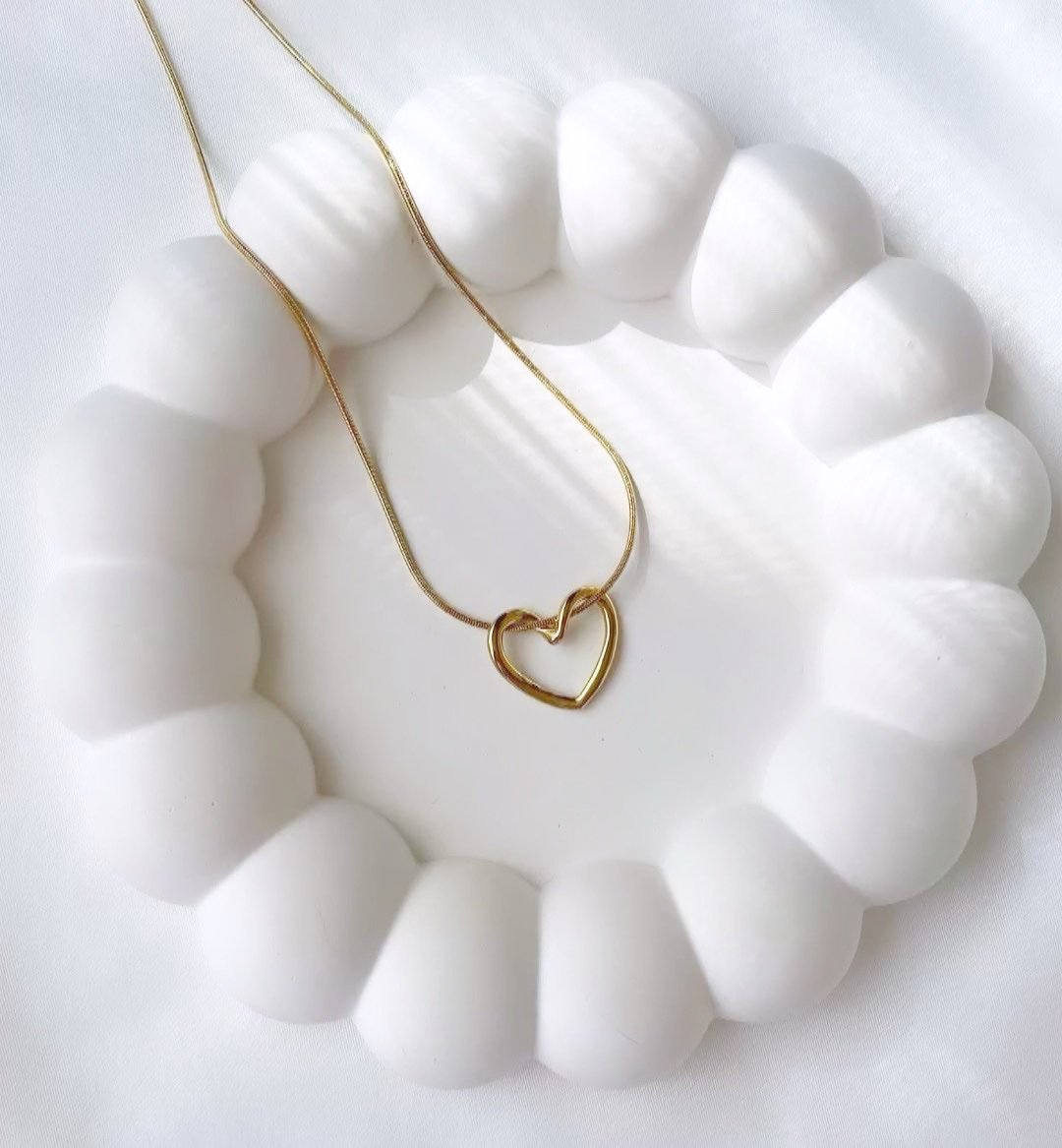 Gold Plated Sculpted Heart Necklace