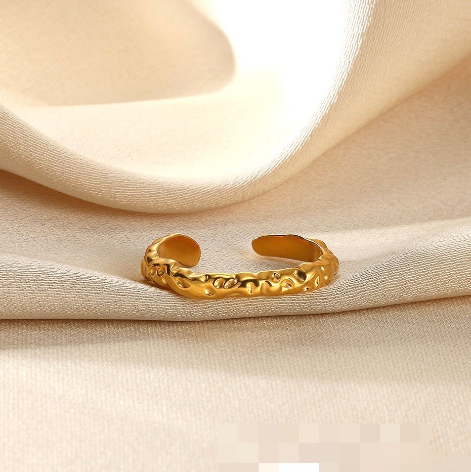 Minimalist Hammered Open Ring