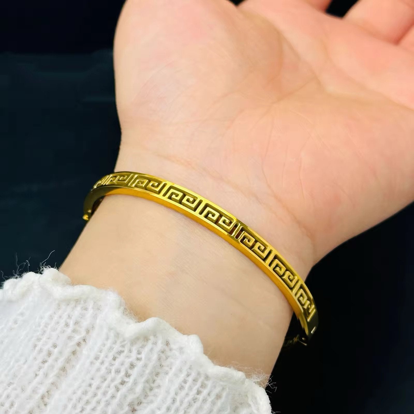 18K Gold Plated Greek Key Bangle