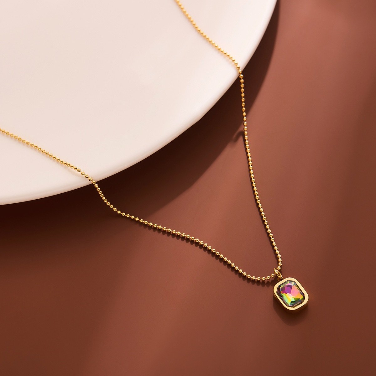 Gold-Plated Iridescent Gemstone Pendant Necklace