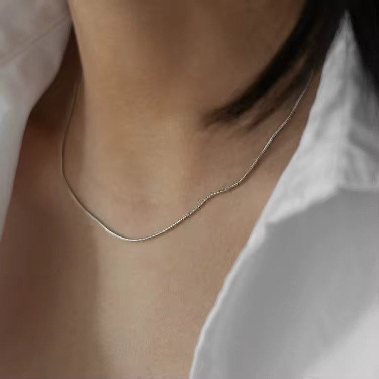 Minimalist Sleek Stainless Steel Chain