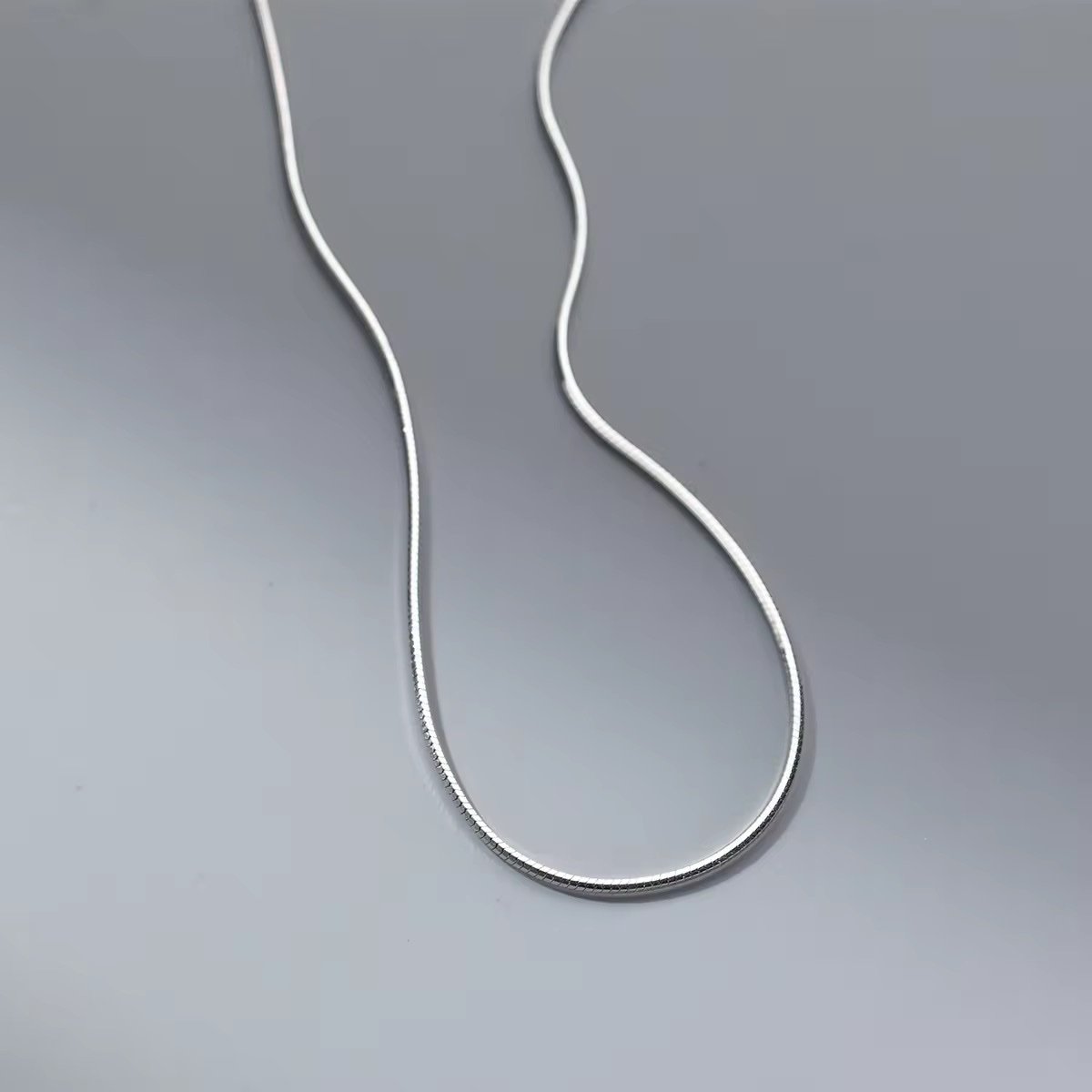 Minimalist Sleek Stainless Steel Chain