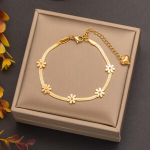 Gold Plated Minimal Flowers Bracelet / Anklets